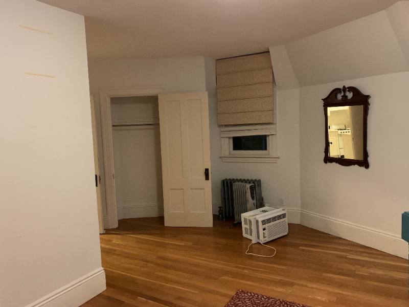 Apartment for rent at 252 Wayland Ave #6, Providence, RI 02906