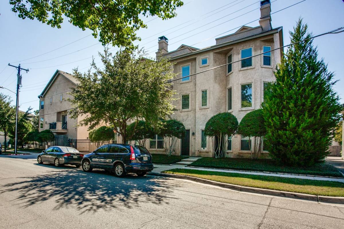 Townhouse for rent at 4111 Rawlins St, Dallas, TX 75219