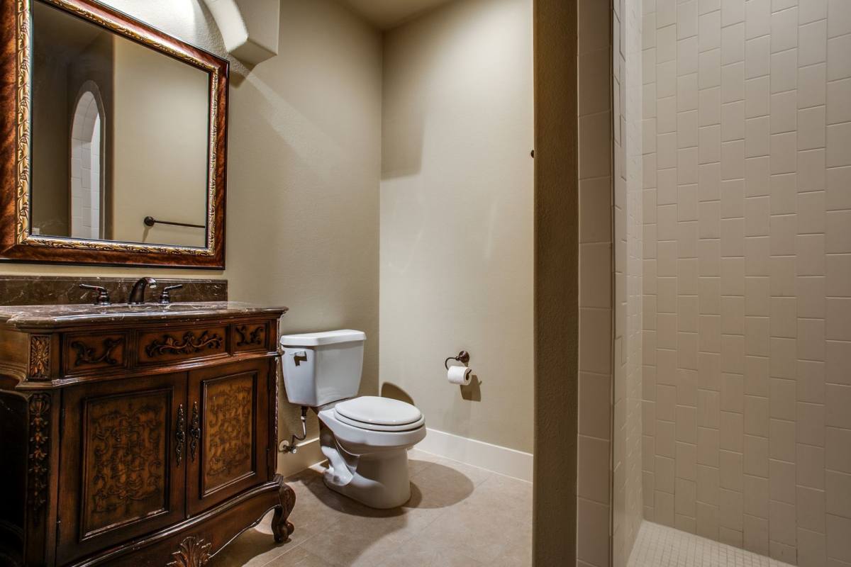 Townhouse for rent at 4111 Rawlins St, Dallas, TX 75219