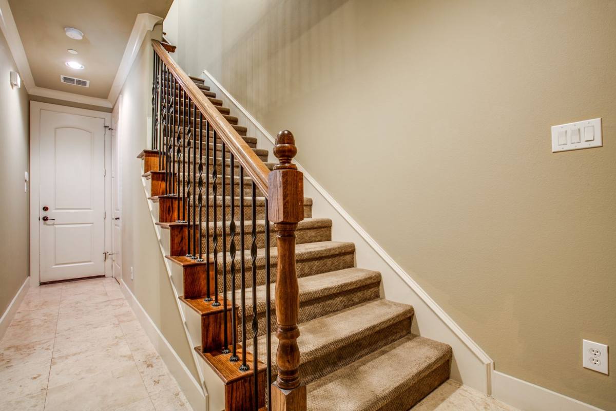 Townhouse for rent at 4111 Rawlins St, Dallas, TX 75219