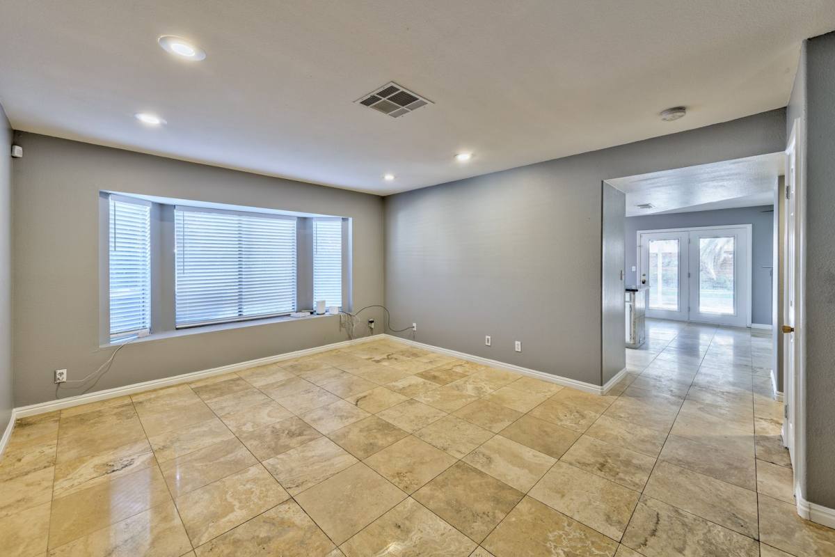 House for rent at 2078 Waverly Circle, Henderson, NV 89014