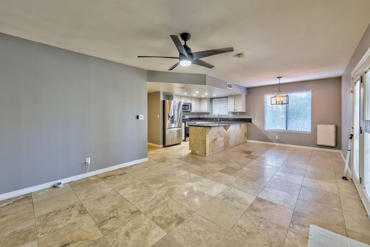 House for rent at 2078 Waverly Circle, Henderson, NV 89014