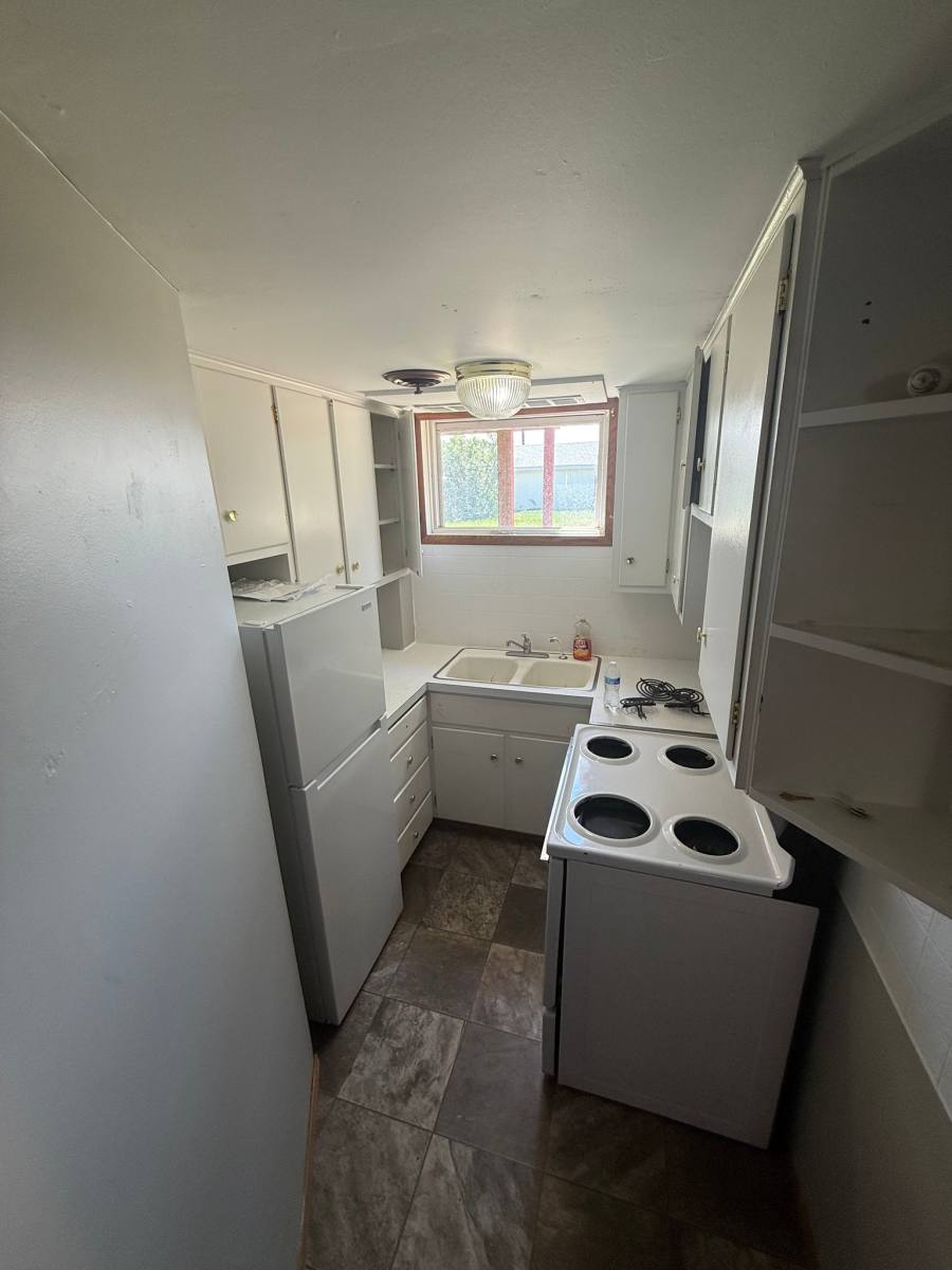 Apartment for rent at 1110 10th Ave NW, Great Falls, MT 59404