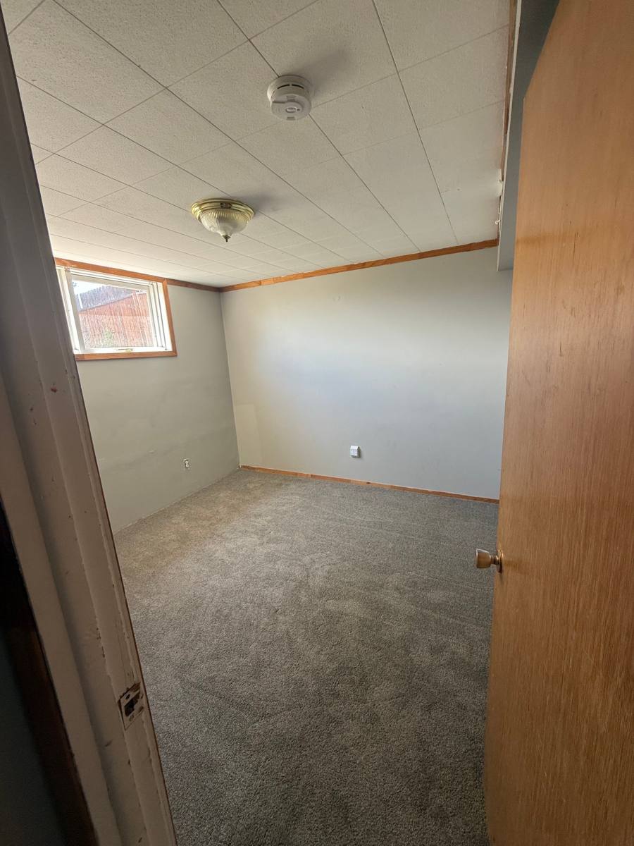 Apartment for rent at 1110 10th Ave NW, Great Falls, MT 59404