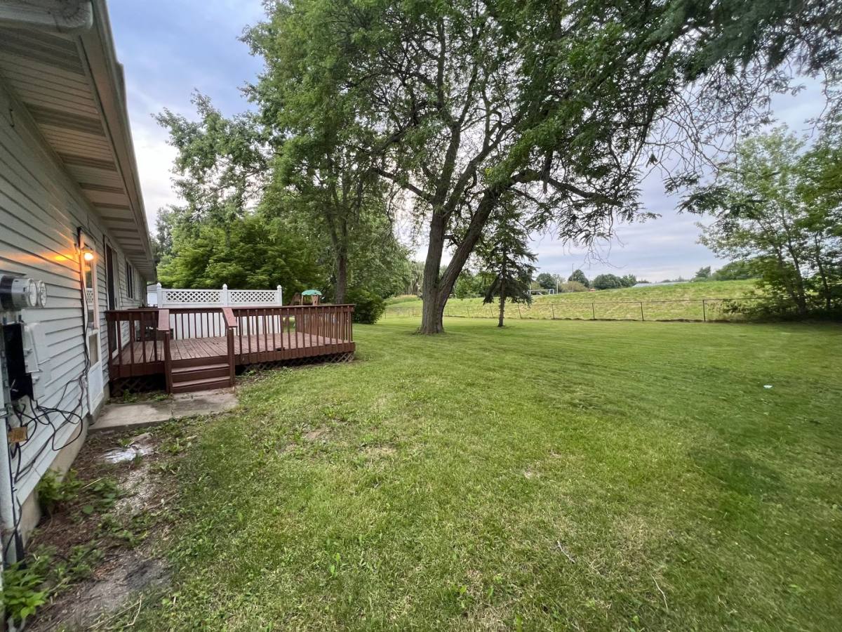 House for rent at 728 Meadowview, Lansing, MI 48917
