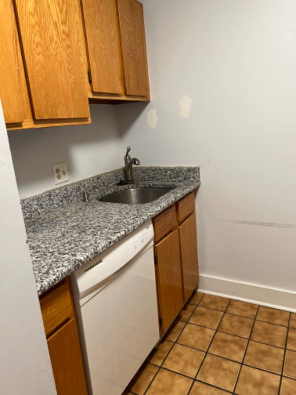 Apartment for rent at 1528 Rodman St, Philadelphia, PA 19146