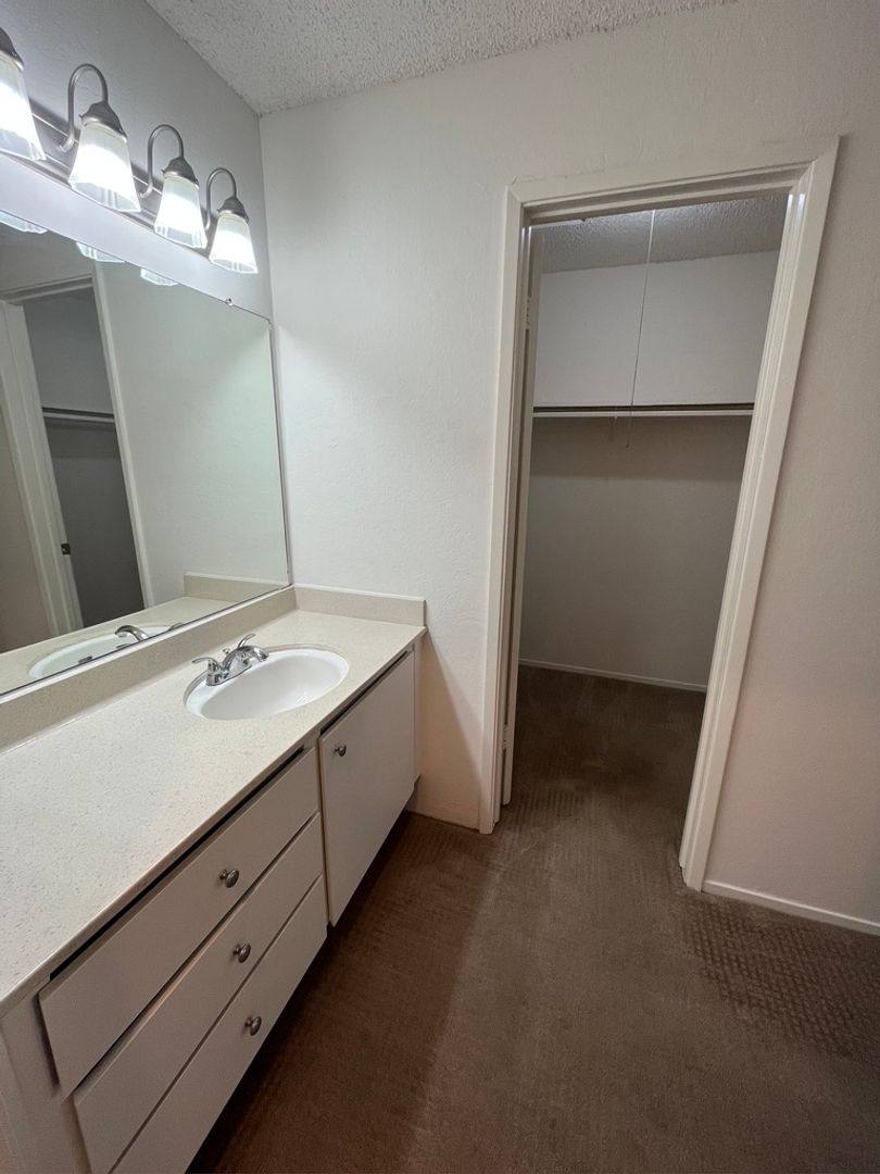Apartment for rent at 509 Poplar Ave, Millbrae, CA 94030