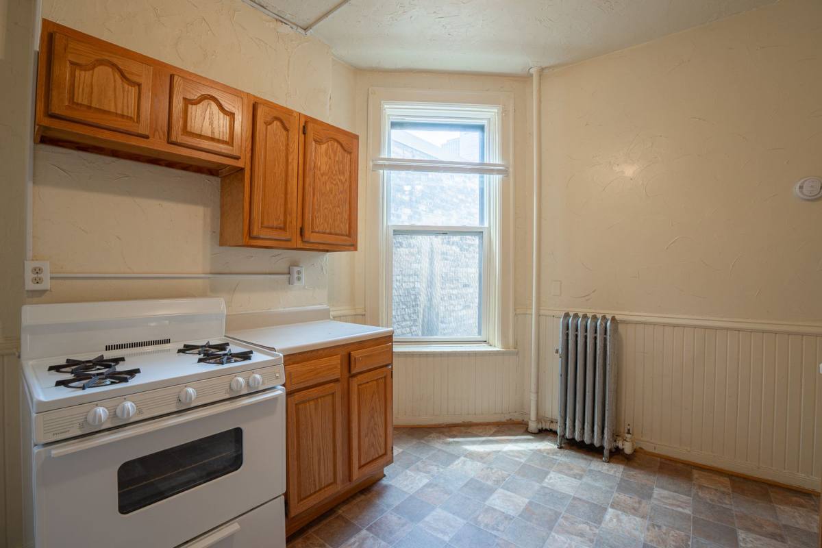 Apartment for rent at 828 N Milwaukee St, Milwaukee, WI 53202