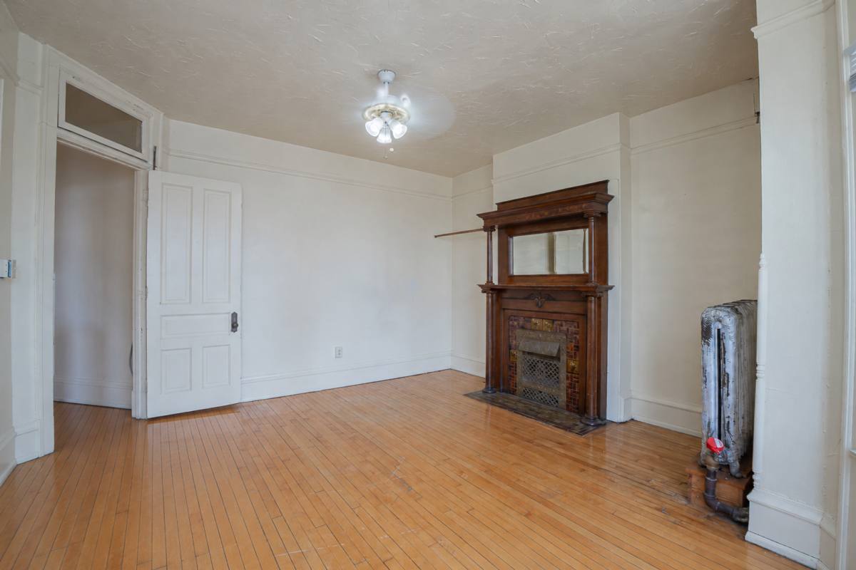 Apartment for rent at 828 N Milwaukee St, Milwaukee, WI 53202