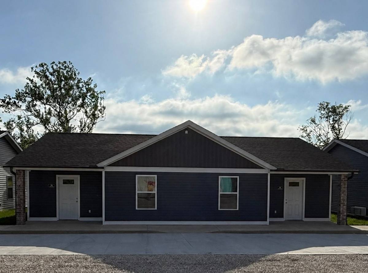 Townhouse for rent at 136 Presley Ave, Jackson, MO 63755