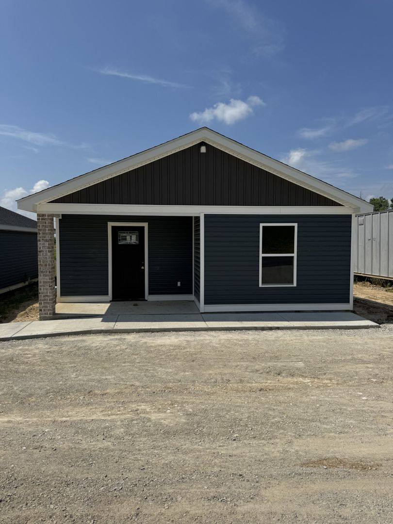 Townhouse for rent at 132 Presley Ave, Jackson, MO 63755
