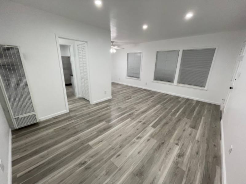 Apartment for rent at 4910 E Stearns, Long Beach, CA 90815
