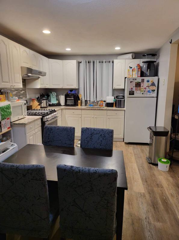 Apartment for rent at 15 Montrose St Everett #2, Everett, MA 02149