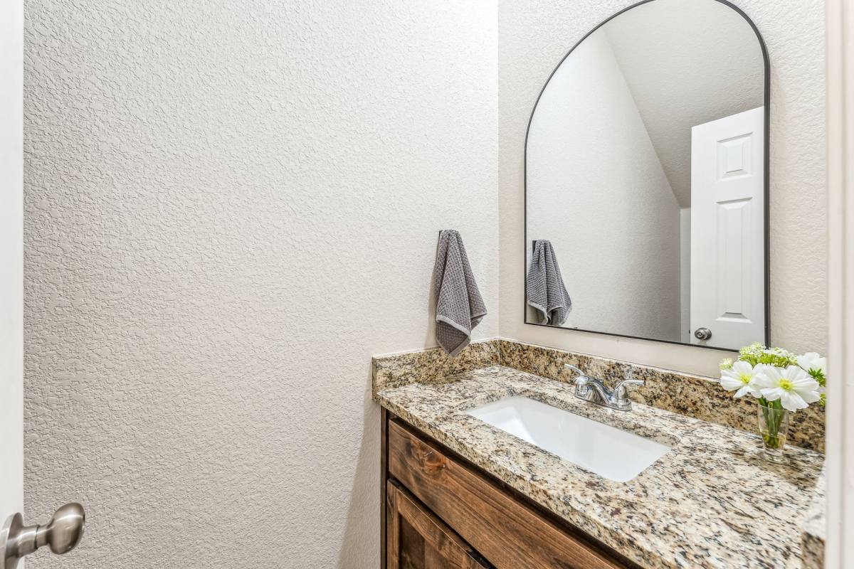 Townhouse for rent at 1011 W Vanderbilt St, Stephenville, TX 76401