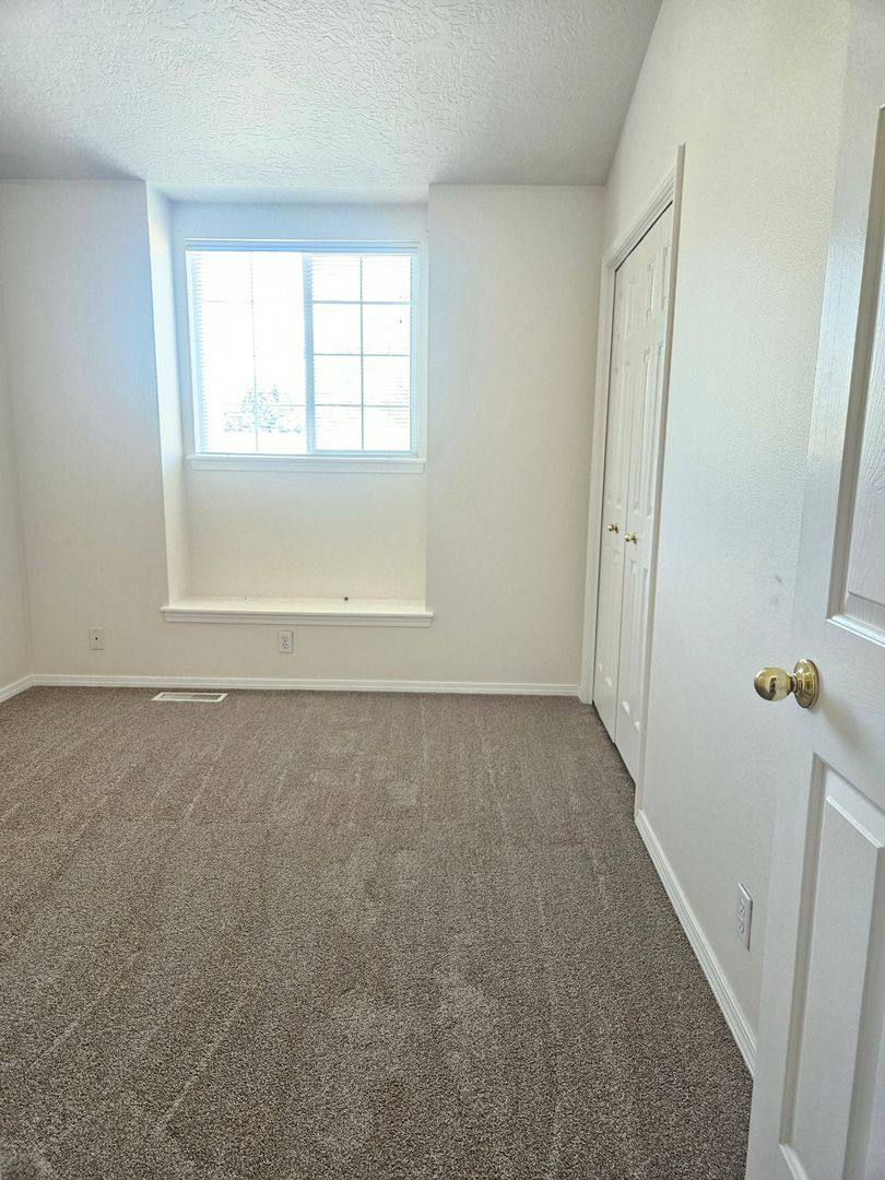 House for rent at 3354 N Summerfield Way, Meridian, ID 83646