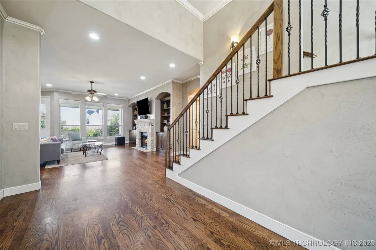 House for rent at 11285 S 73rd Place E, Bixby, OK 74008