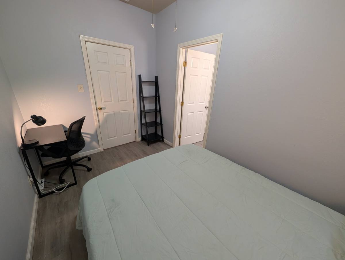 Townhouse for rent at 1335 Jewett St #1, San Antonio, TX 78237