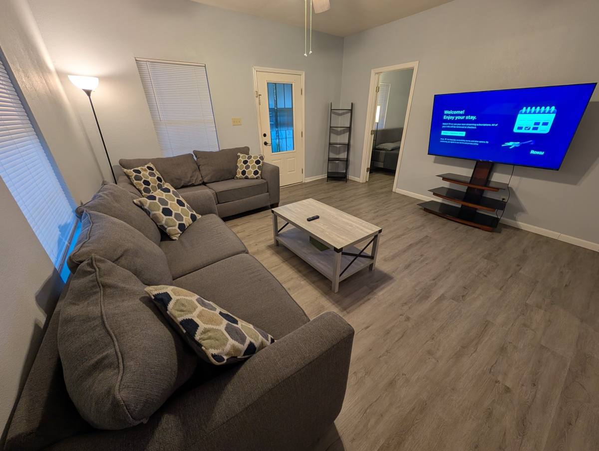 Townhouse for rent at 1335 Jewett St #1, San Antonio, TX 78237