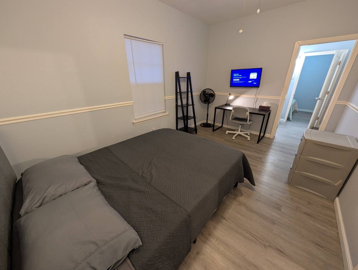 Townhouse for rent at 1335 Jewett St #1, San Antonio, TX 78237