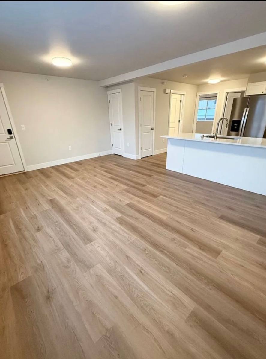 Apartment for rent at 16875 Hanson Dr, Eagle River, AK 99577