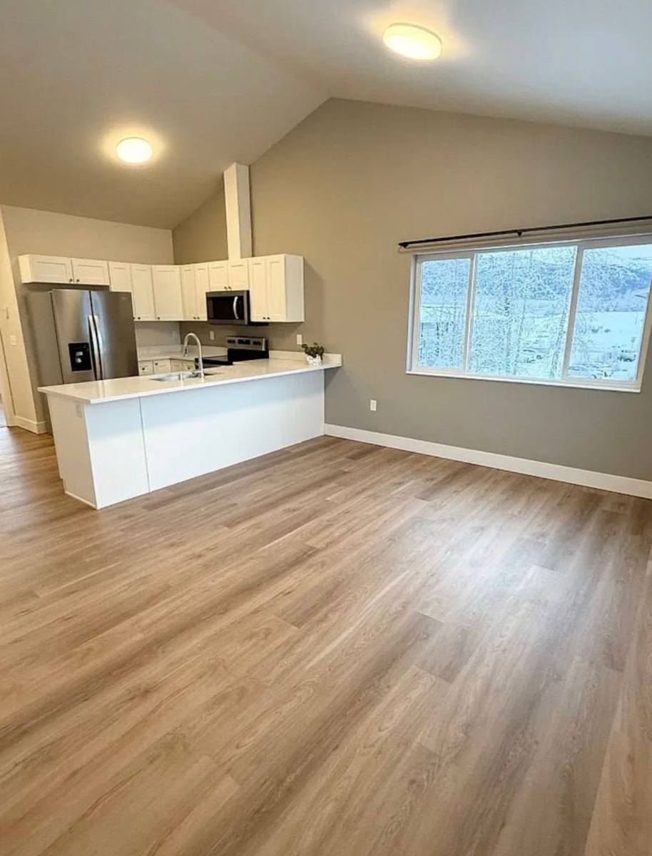 Apartment for rent at 16875 Hanson Dr, Eagle River, AK 99577