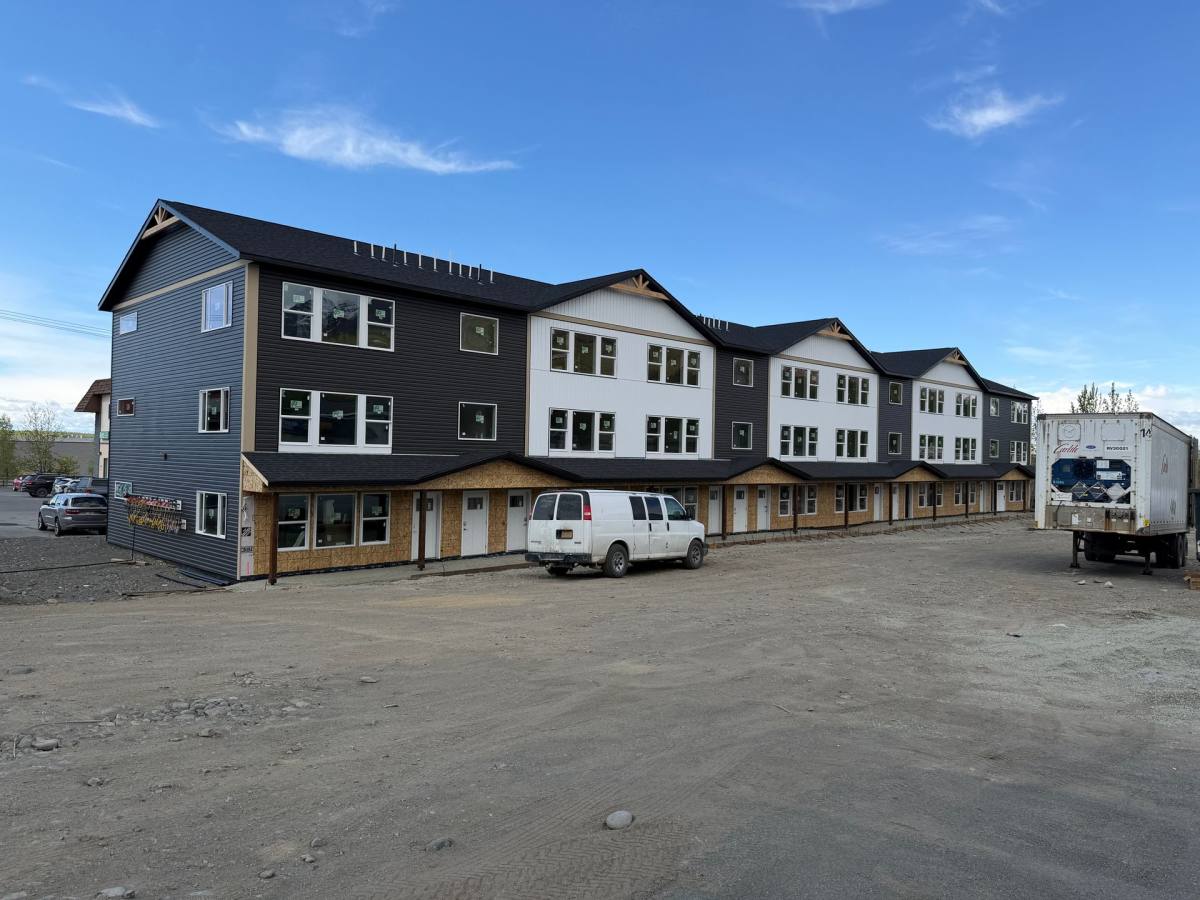 Apartment for rent at 16875 Hanson Dr, Eagle River, AK 99577