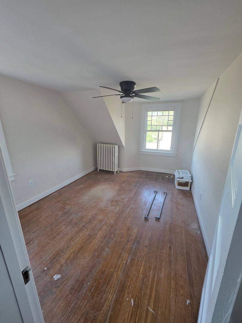 Apartment for rent at 1858 Guernsey Ave, Abington, PA 19001