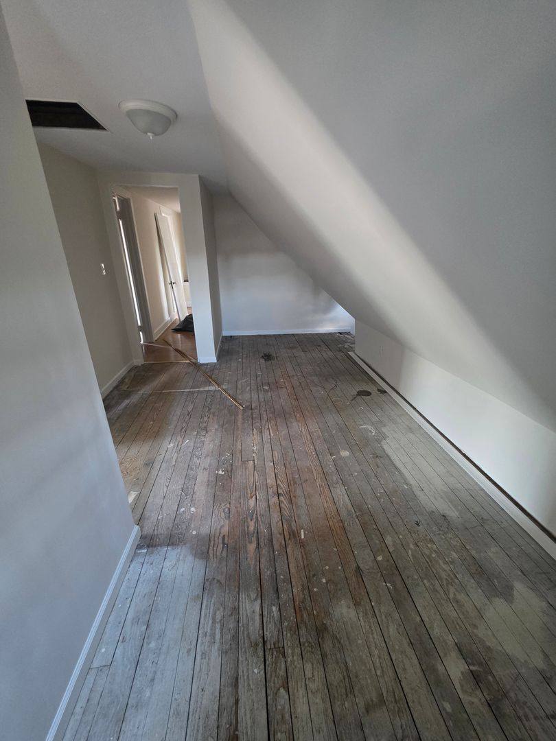 Apartment for rent at 1858 Guernsey Ave, Abington, PA 19001