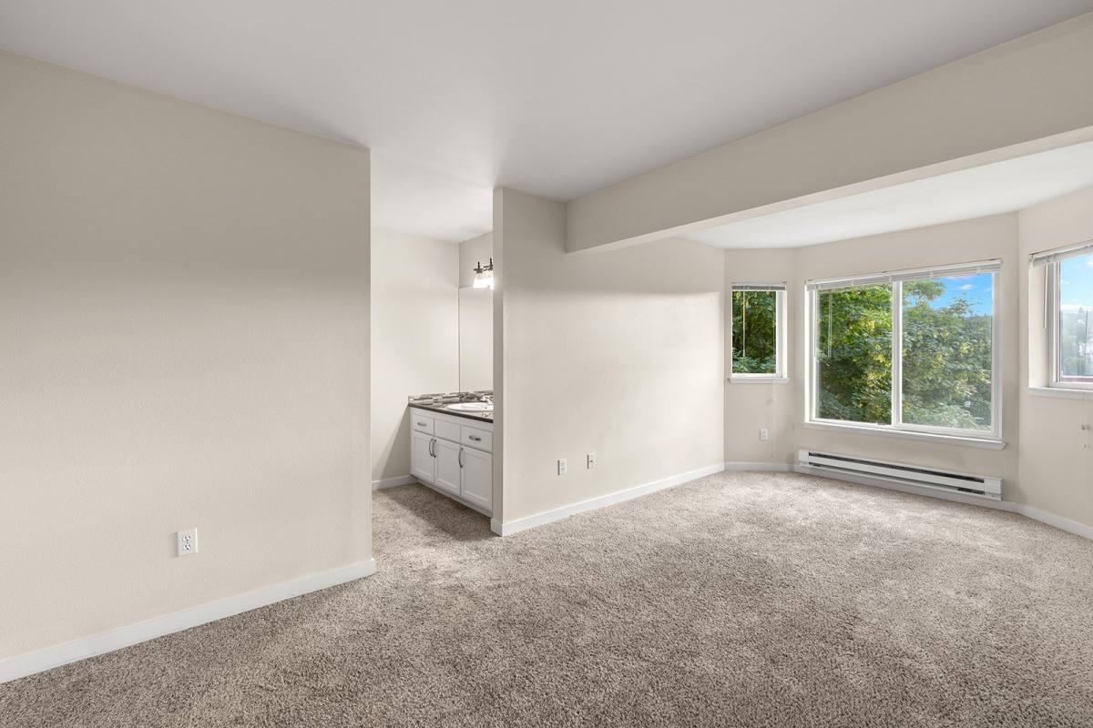 Apartment for rent at 3043 14th Ave W #A, Seattle, WA 98119