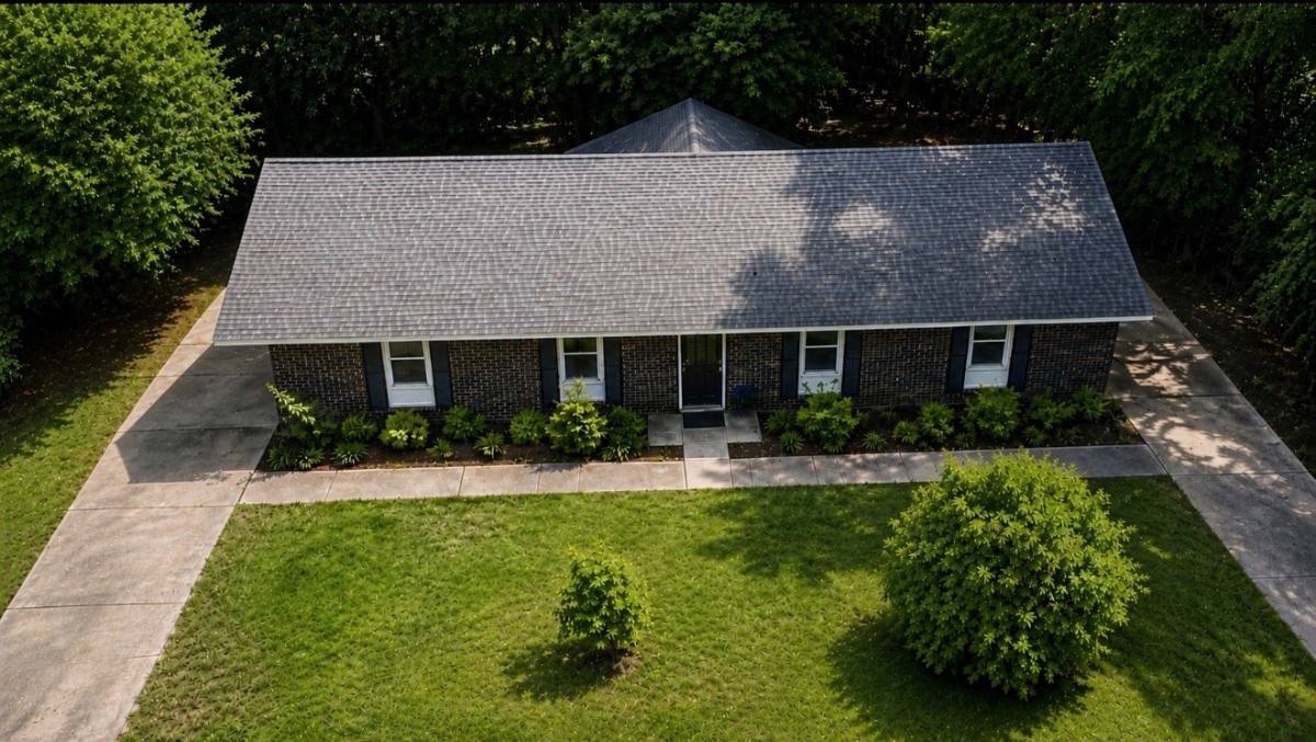 Townhouse for rent at 109 Maple St, Auburn, AL 36830