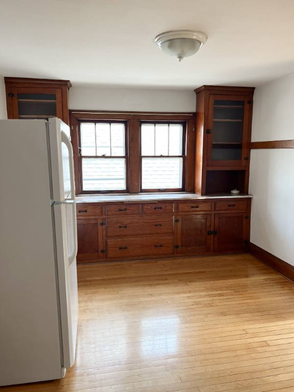 House for rent at 1463 S 90th St, Milwaukee, WI 53214