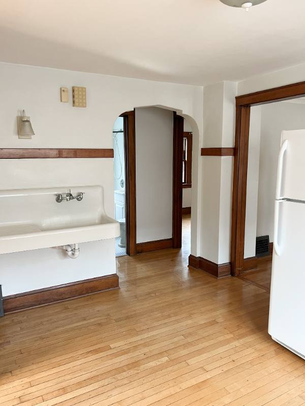 House for rent at 1463 S 90th St, Milwaukee, WI 53214
