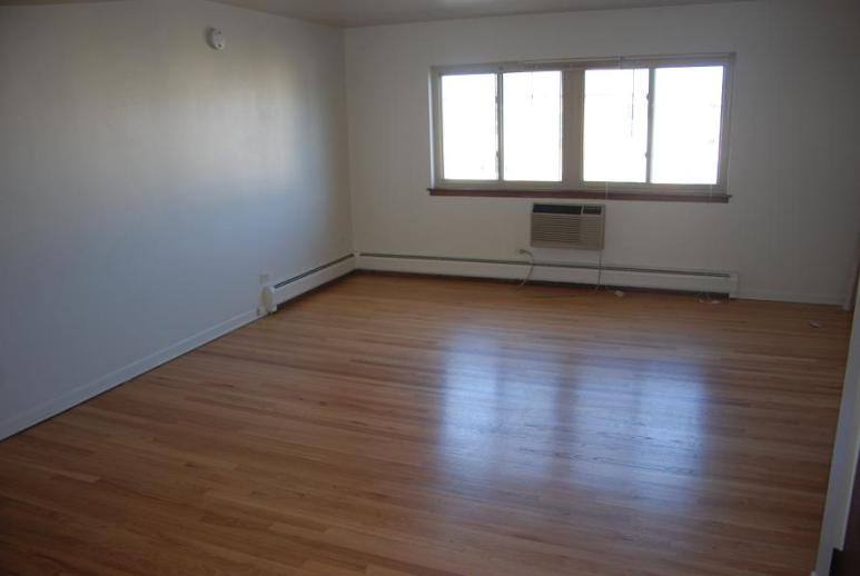 Apartment for rent at 9229 Jill Lane #1E, Schiller Park, IL 60176