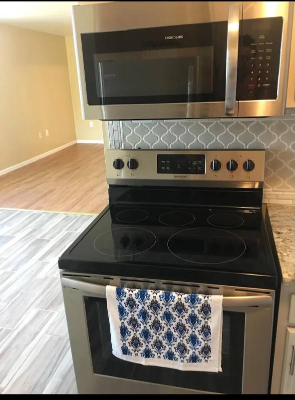 Apartment for rent at 239 Nesbitt St #1, Plymouth, PA 18651