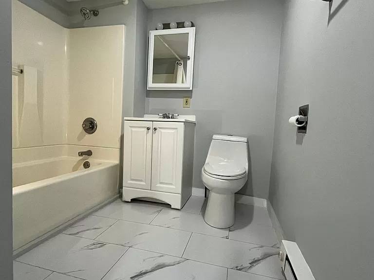 Townhouse for rent at 5844-5848 Kesslersville Rd #5846, Nazareth, PA 18064