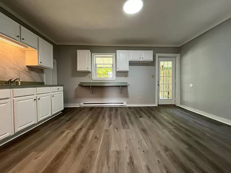 Townhouse for rent at 5844-5848 Kesslersville Rd #5846, Nazareth, PA 18064