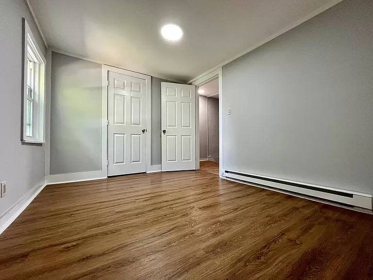 Townhouse for rent at 5844-5848 Kesslersville Rd #5846, Nazareth, PA 18064