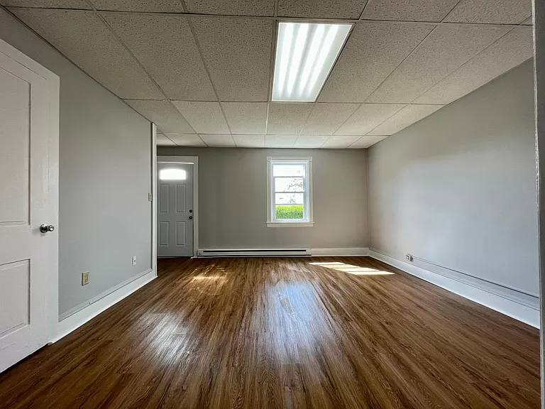 Townhouse for rent at 5844-5848 Kesslersville Rd #5846, Nazareth, PA 18064