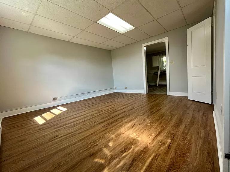 Townhouse for rent at 5844-5848 Kesslersville Rd #5846, Nazareth, PA 18064