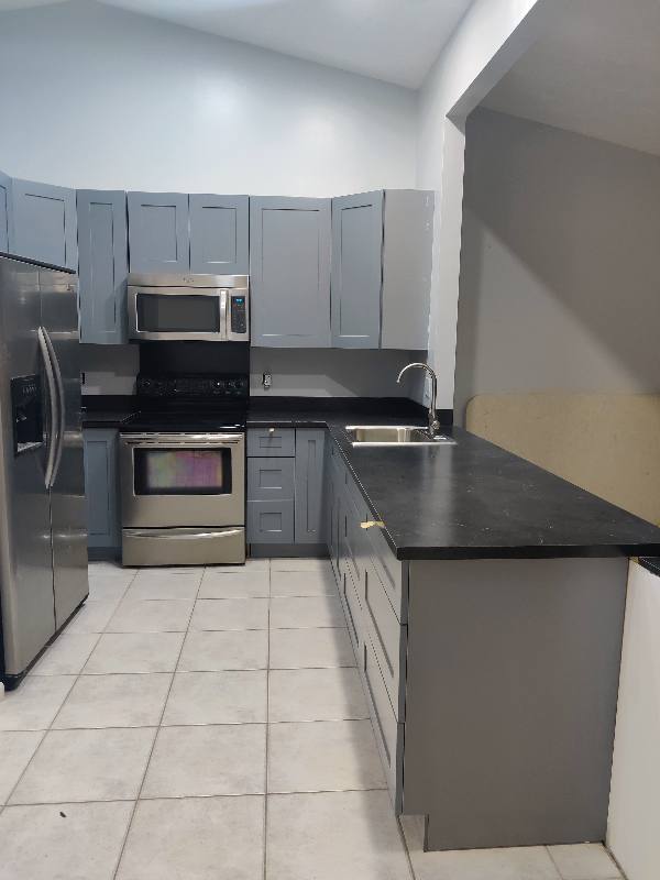 Townhouse for rent at 4500 Mercado Dr, Sebring, FL 33872