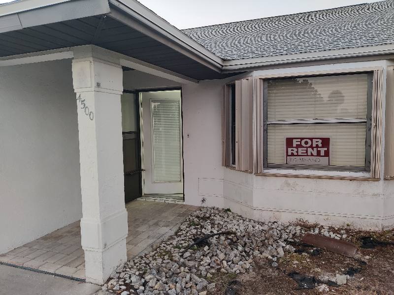 Townhouse for rent at 4500 Mercado Dr, Sebring, FL 33872
