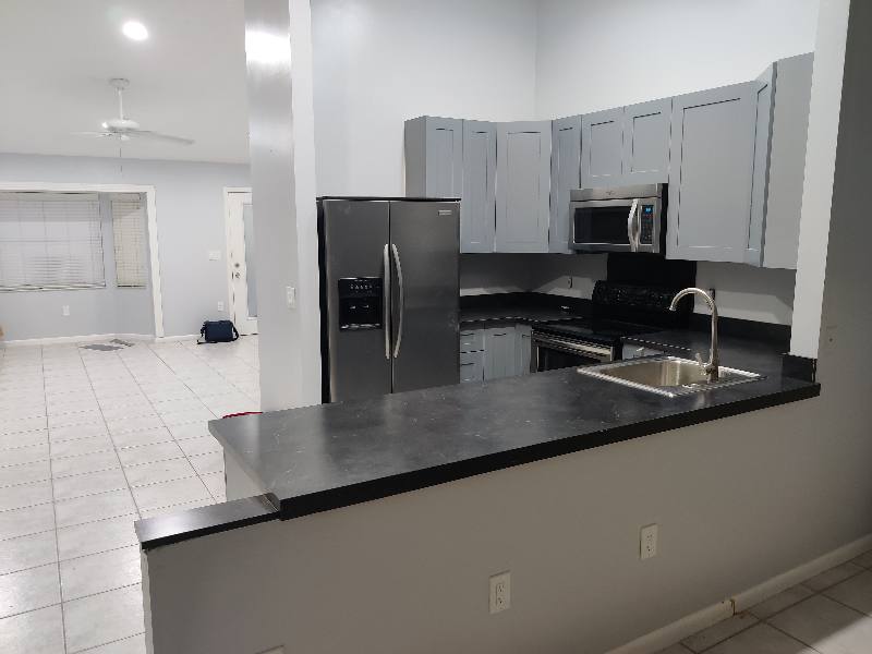 Townhouse for rent at 4500 Mercado Dr, Sebring, FL 33872
