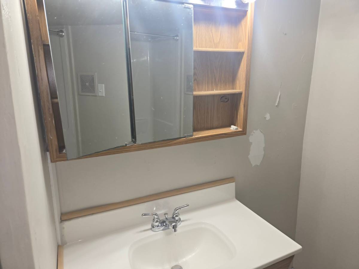 House for rent at 17 5th St, South Range, MI 49963