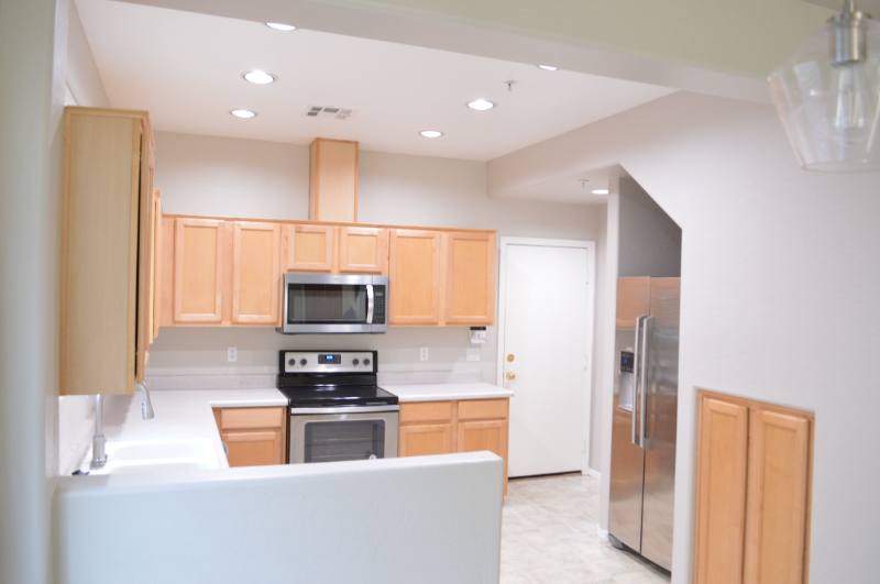 Townhouse for rent at 1225 N 36th St #1060, Phoenix, AZ 85008