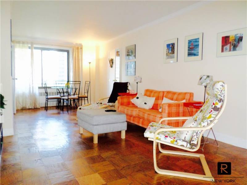 Apartment for rent at 382 Central Park W #7B, New York, NY 10025