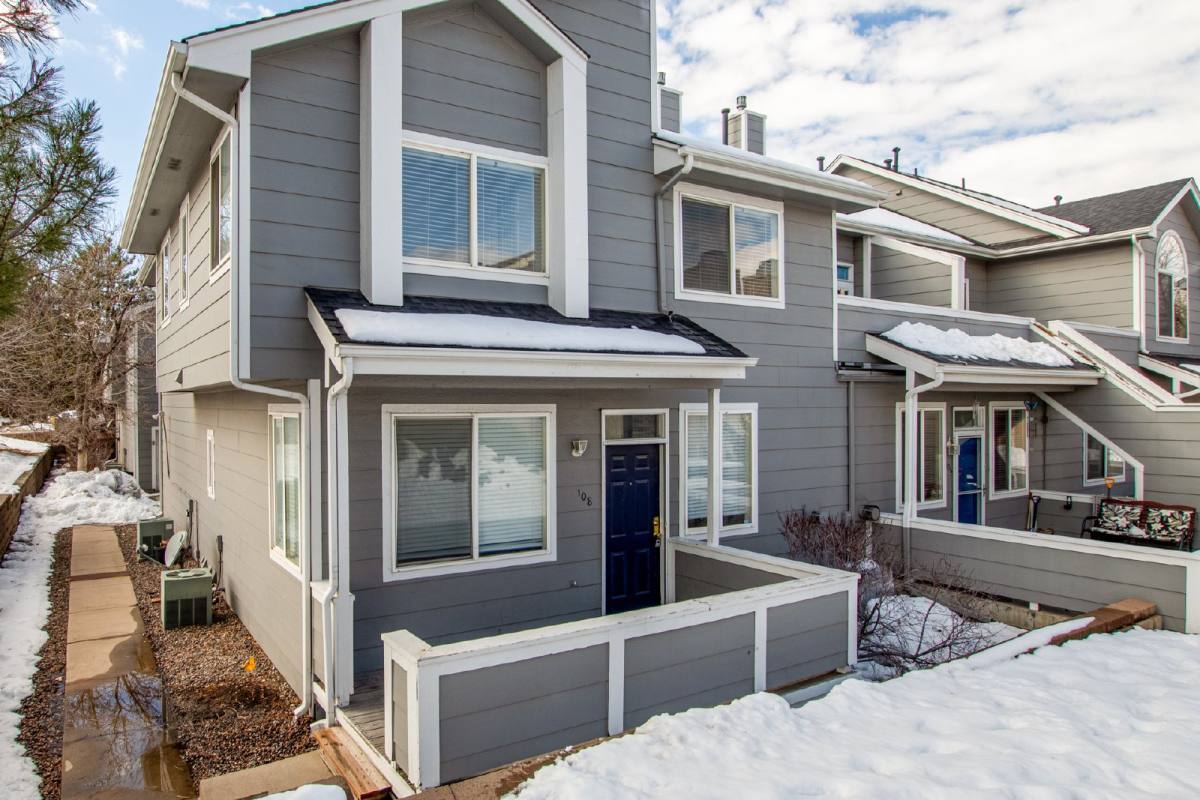 Townhouse for rent at 1080 S Walden Way #108, Aurora, CO 80017