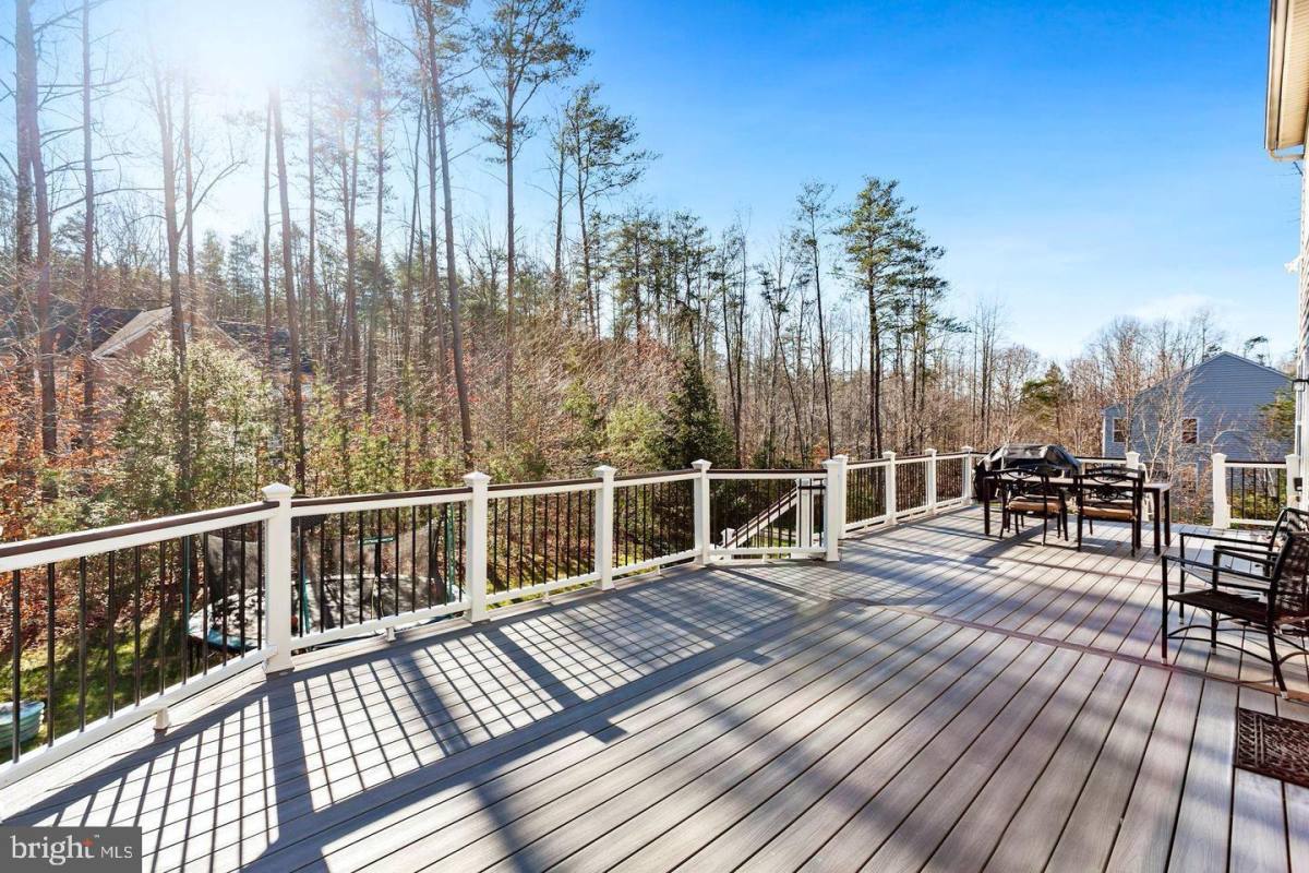 House for rent at 5401 Tomlinson Dr, Woodbridge, VA 22192