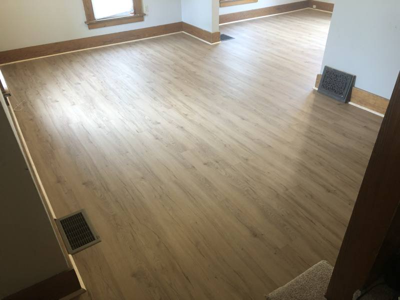 Apartment for rent at 409 W 7th St, Cedar Falls, IA 50613