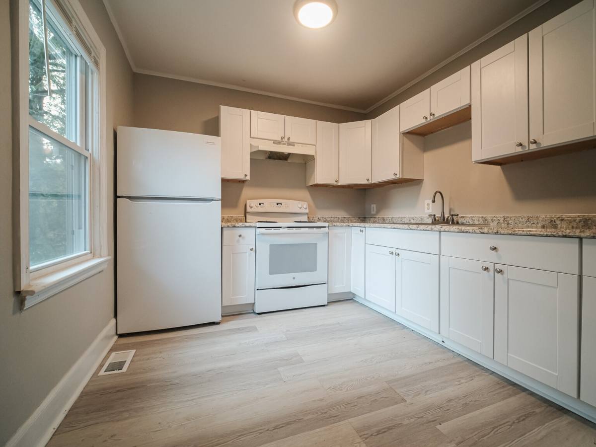 House for rent at 614 Ambassador St, Charlotte, NC 28208