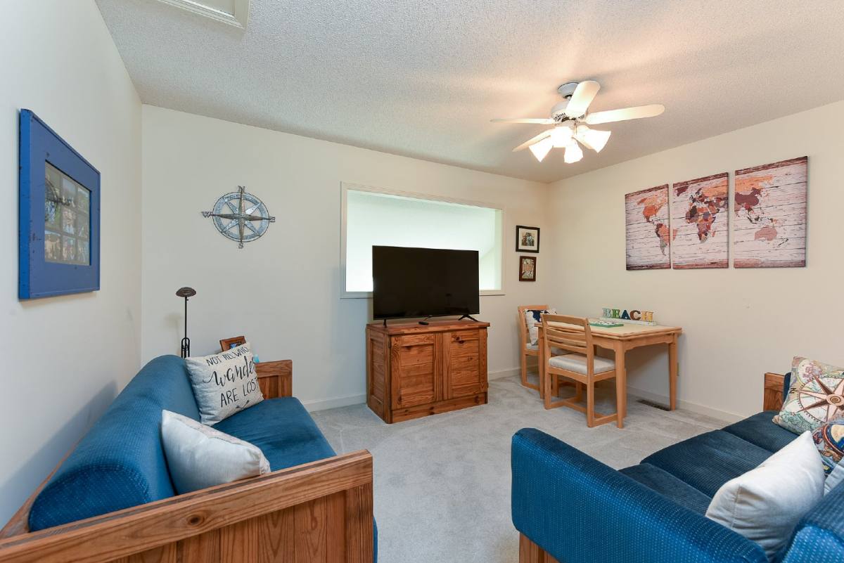 Townhouse for rent at 6211 Wrightsville Ave #105, Wilmington, NC 28403